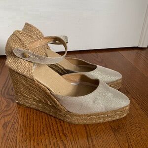 Castaner Spain wedge-heeled espadrilles gold rattan ankle strap Sandals  37